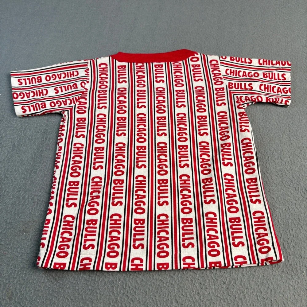 Vintage Chicago Bulls Kids T-Shirt and Shorts Set Size 4 Made in USA 90s NBA